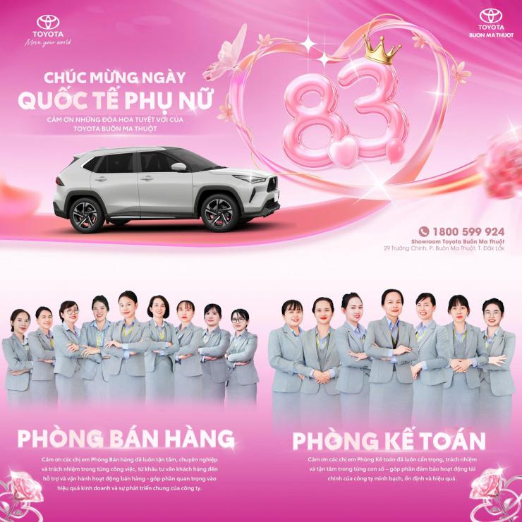 KHOẢNH KHẮC NHỮNG NGƯỜI THỢ MÁY TẠM GÁC CÔNG VIỆC ĐỂ GÓI HOA