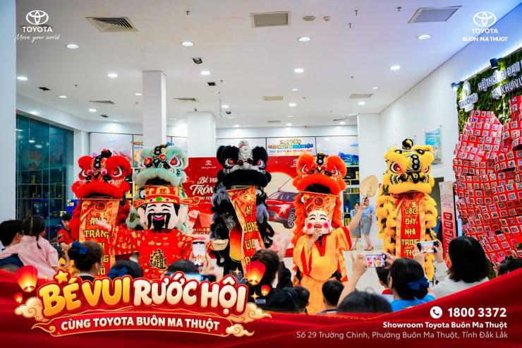 TOYOTA BUÔN MA THUỘT MANG TRUNG THU TRỌN VẸN ĐẾN CÁC EM NHỎ QUA CHƯƠNG TRÌNH “BÉ VUI RƯỚC HỘI TRÔNG TRĂNG”
